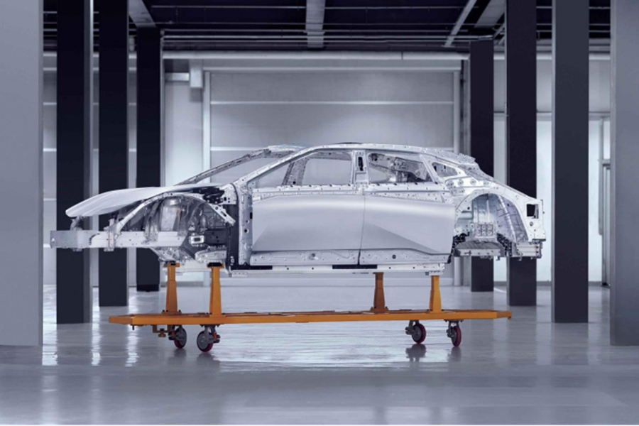 多种创新工艺/量产车年内交付 高合HiPhi Z白车身正式下线