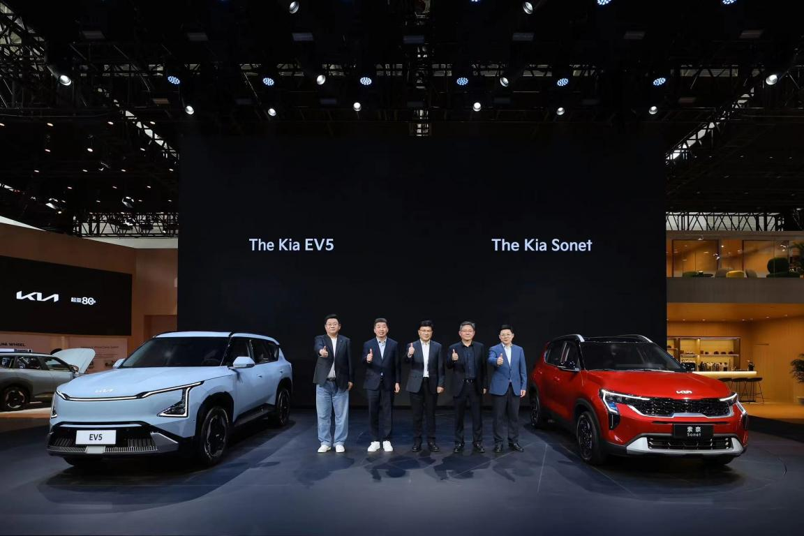 EV5领衔亮相 全新SUV索奈智领上市