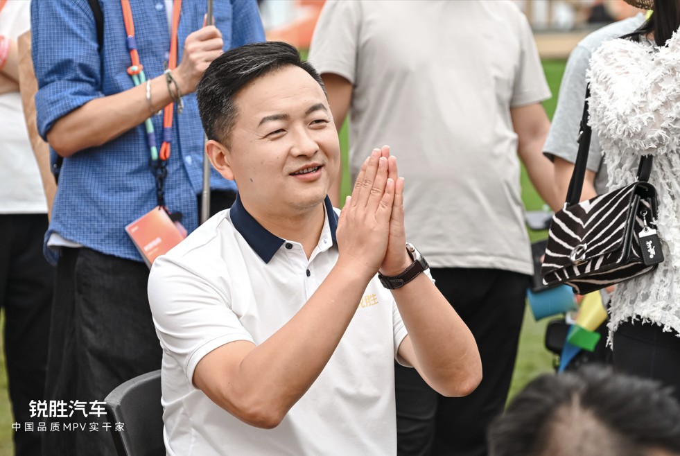 锐胜汽车独立入局 MPV市场或迎格局重塑