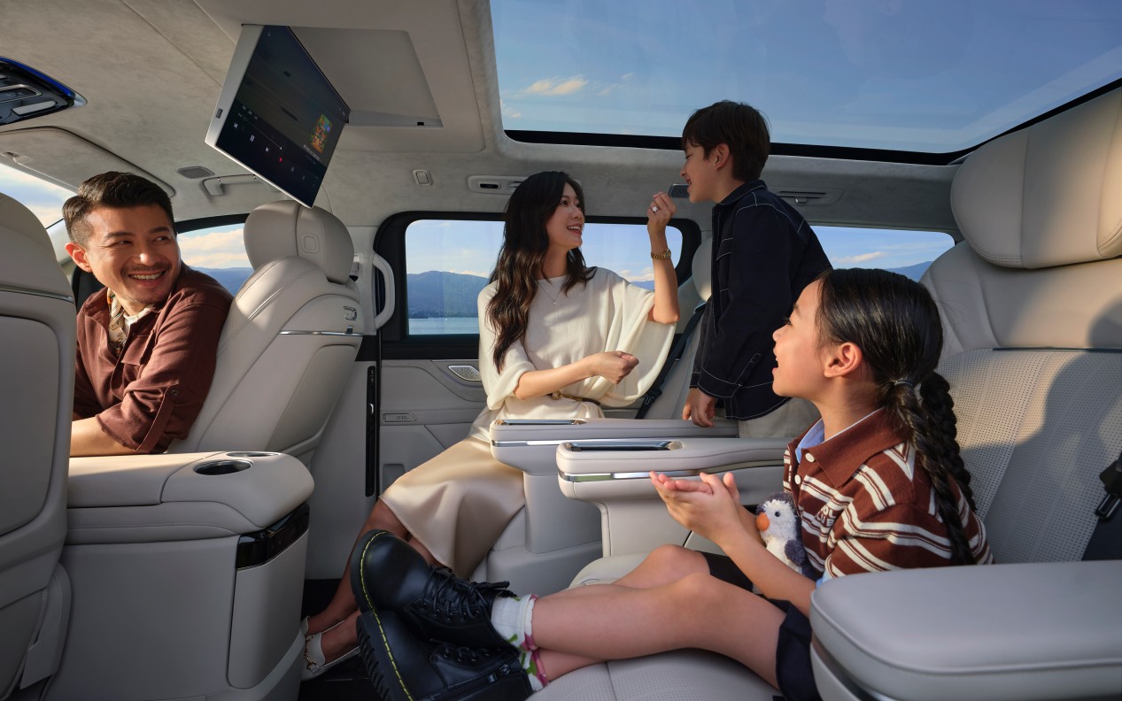26.98万拿下“全家快乐车” 银河V900空间、智能、安全全拉满～