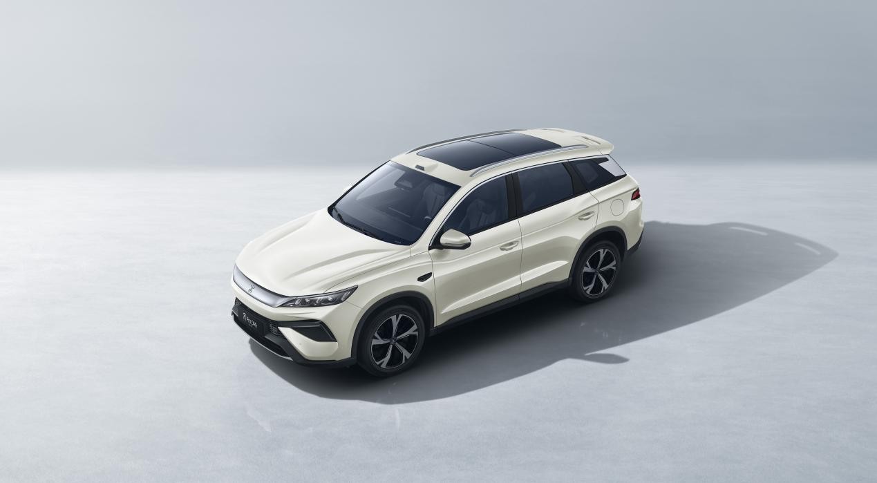 宋Pro DM-i飞驰版限时售9.99万起，纯电续航最高达301km